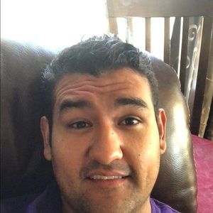 Meet your Posher, Aaron